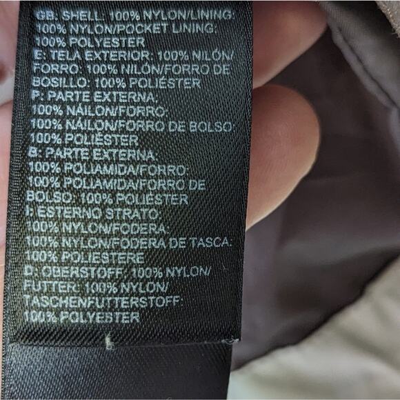 The North Face grey white HyVent utility jacket size medium - Picture 11 of 14